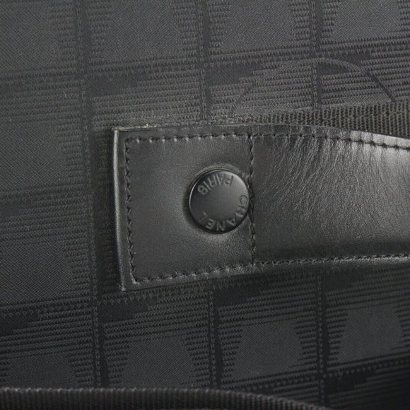 Chanel Black New Line Suitcase Messenger Carry-On 8CAS0419 - Picture 11 of 12